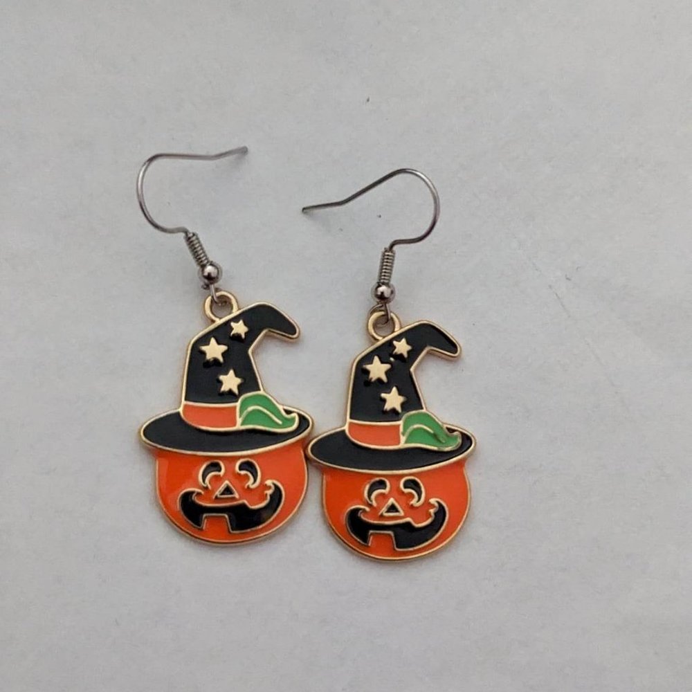 Pumpkins with Hats Earrings